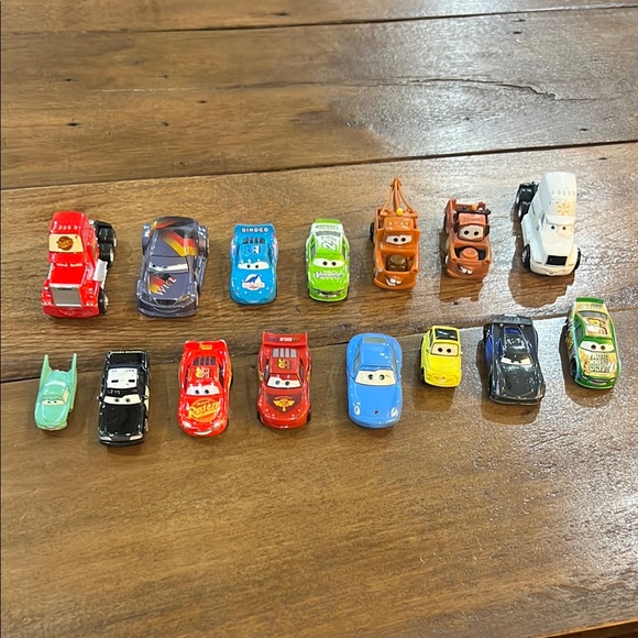 Cars Toy Set - Picture 1 of 7
